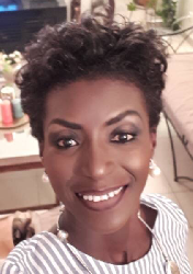 Michele Anne valerie Gomis, profesora particular en Barcelona