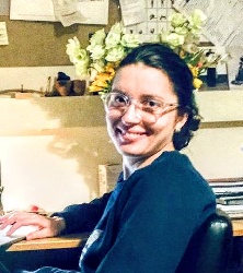 Anastasia Laukhina, profesora particular en London