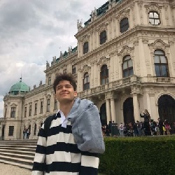 Albert Trullols Puigcerver, profesor particular en Barcelona