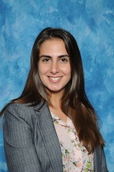 María Schprejer, profesora particular en Menaka