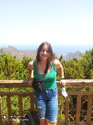 Elena Martínez Barceló, profesora particular en Barcelona