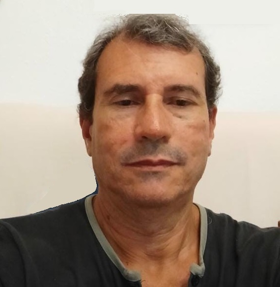 Andrés Juárez González, profesor particular en Fuengirola