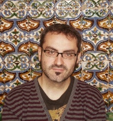 Luis María Pérez Tabernero, profesor particular en Pamplona