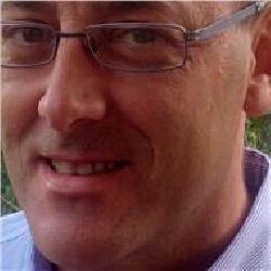 Antonio M Caro , profesor particular en El Escorial