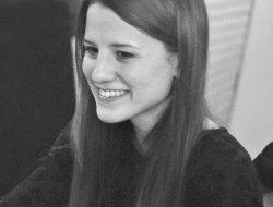 Hanna-Klaudia Petrakova, profesora particular en Madrid