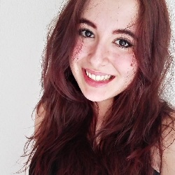 Noa Martínez Rial, profesora particular en Madrid