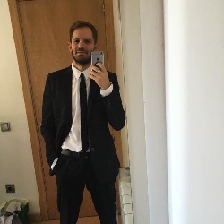 Anton Zhukov, profesor particular en Marbella