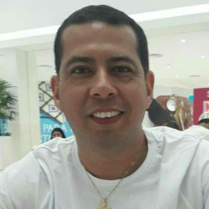 JUAN ALBERTO RAMOS PEREDO, profesor particular en Badalona